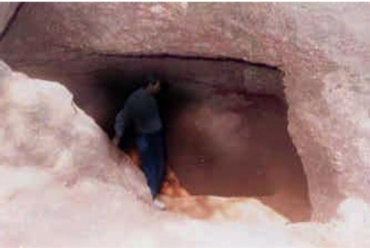 MUSRUNDI CAVE AND UNDER SEA WATER WALL AT PALSHET